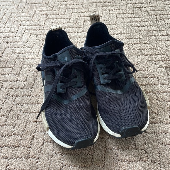 Adidas Boost - Picture 2 of 8